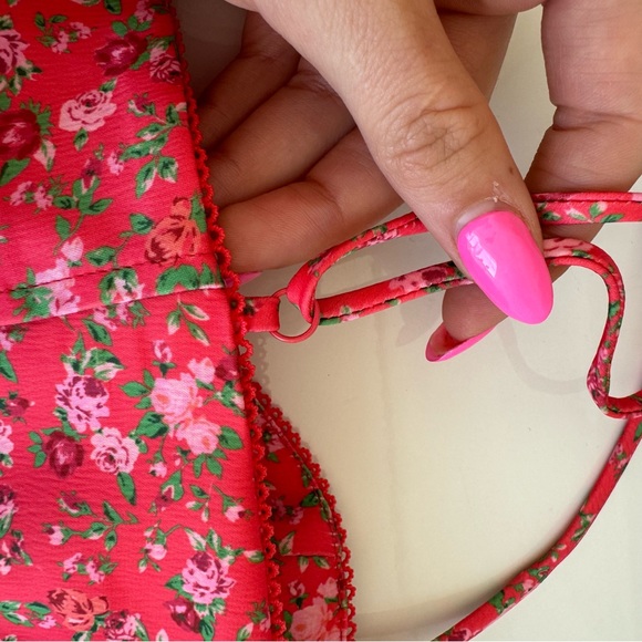 AFRM X Revolve Red Floral Crop Top - Picture 10 of 10